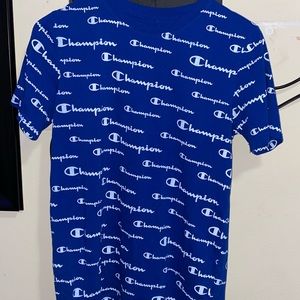 Champion T-shirt